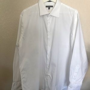 Dress Shirt Men’s White Trim Fit Size 17 ½ 32-33